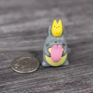 Totoro - Sakura Petal