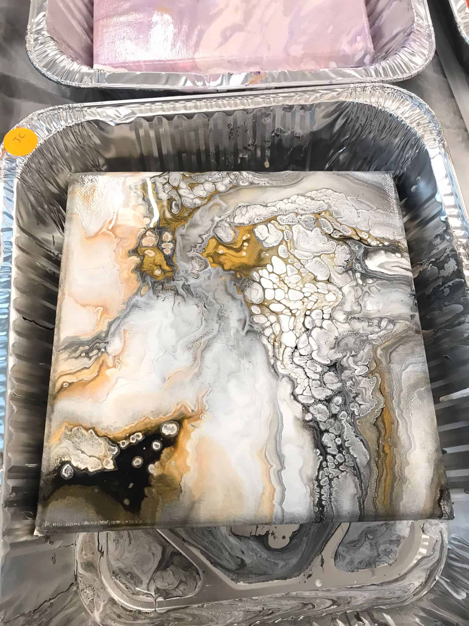 acrylic-pour-singapore-epic
